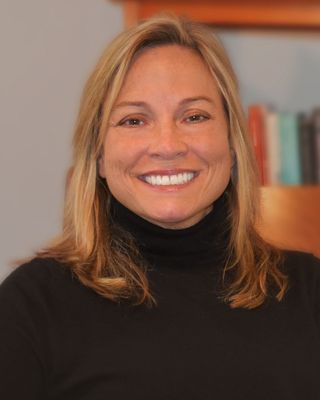 Photo of Julie MacArthur, Limited Licensed Psychologist