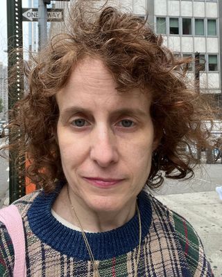 Photo of Natasha Shapiro, Art Therapist, MPS, ATR-BC, LCAT