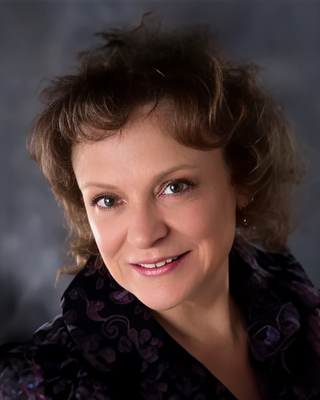 Photo of Renae DellaCroce, Licensed Professional Counselor, LPC