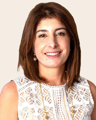 Photo of Eliana Velasquez, Psychotherapist, MA, MBACP