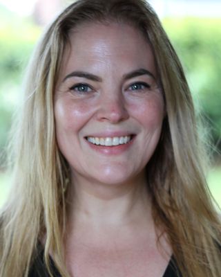 Photo of Lisa Corbett, Psychologist, DCounsPsych, HCPC - Couns. Psych.