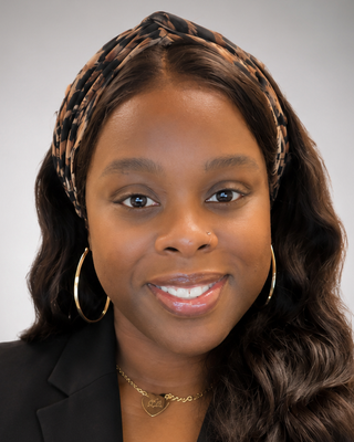 Photo of Neketa Boglin, Clinical Social Work/Therapist, LICSW, PIP
