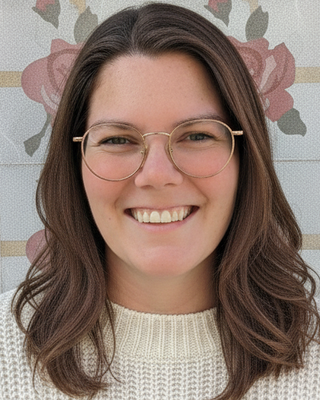 Photo of Sara Stubbs, Clinical Social Work/Therapist, MSW, LICSW