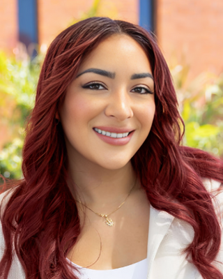 Photo of Dora Cuiriz, Marriage & Family Therapist, LMFT