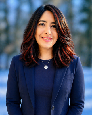 Photo of Maheen Sayal, Clinical Social Work/Therapist, BA, MSW, RSW