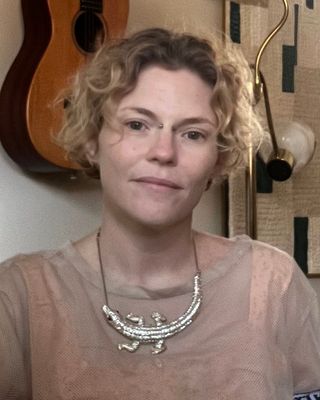 Photo of Faye Rebecca Kennelly - Tiny Renaissance Art Therapy, Licensed Professional Counselor, LPC, ATR-BC