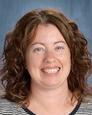 Photo of Holly Rose, Counsellor, CCC, M.Ed, B. Sc