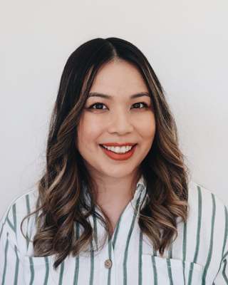 Photo of Amanda Qaqish, Marriage & Family Therapist, LMFT
