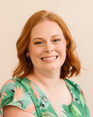 Photo of Melissah Williamson - Warm Light Counselling - Anxiety and Self Esteem, Clinical Social Work/Therapist, MA, AMHSW