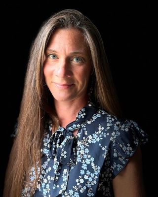Photo of Emma Campbell, Pre-Licensed Professional, LSW