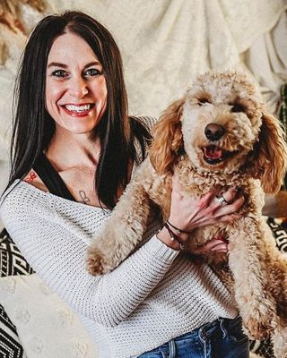 Photo of Lindy Reinhart, Counselor, LMHC