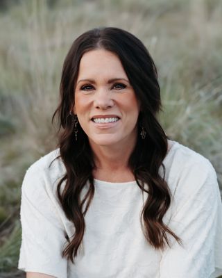 Photo of Jeanne Anderson, Marriage & Family Therapist Associate, LAMFT