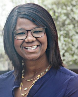 Photo of Alma Lovins, Clinical Social Work/Therapist, MSW, LSW