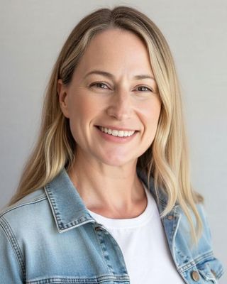 Photo of Allison Glatstein, Marriage & Family Therapist, LMFT
