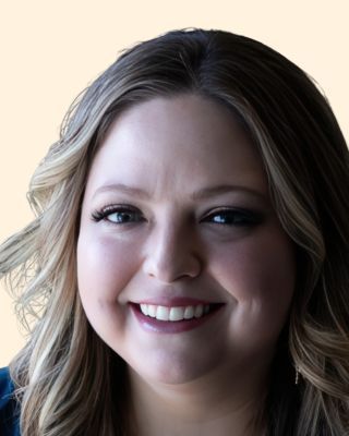 Photo of Julie DeCoste, Clinical Social Work/Therapist, MSW, LMSW