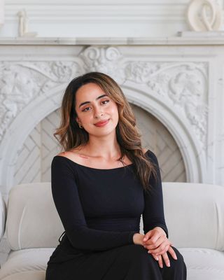 Photo of Natalia Espinosa, Registered Psychotherapist (Qualifying)