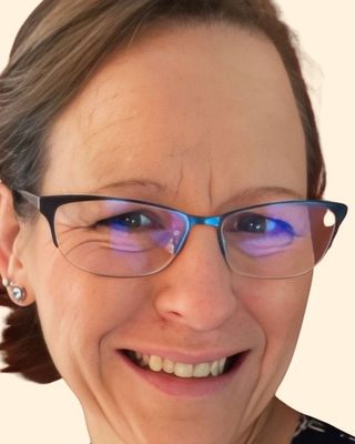 Photo of Kate Radlinski, Psychiatric Nurse Practitioner, PMHNP
