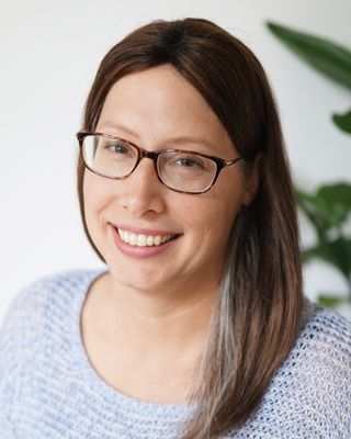 Photo of Valérie Auger-Voyer, Registered Psychotherapist (Qualifying), MSc, MACP