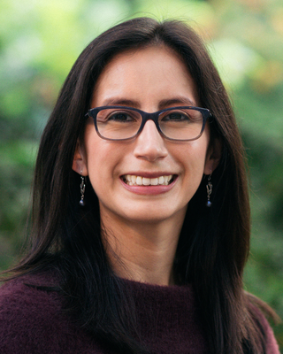 Photo of Stephanie Carrera, Psychologist in Illinois