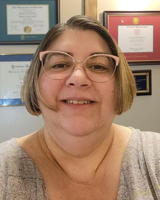 Photo of Alexandra Beasse, Clinical Social Work/Therapist, BSW, MSW