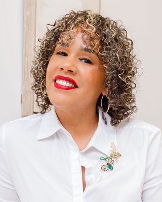 Photo of Rashida Ellis Winslow, Licensed Clinical Professional Counselor, MA, LPC, LCPC