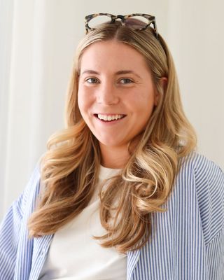 Photo of Elizabeth Pellegrino, Marriage & Family Therapist, MS, LMFT, EMDR
