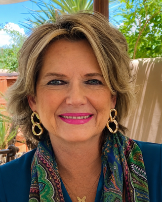 Photo of Dr. Shannon O'Grady, Marriage & Family Therapist, PhD, LMFT, EMDR