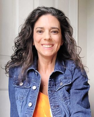 Photo of Lynette Cisneros, Licensed Professional Counselor, LCMHC, LMHC