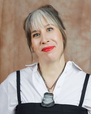 Photo of Lauren Ann Urban, Clinical Social Work/Therapist, LCSW, CHT