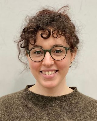 Photo of Sally Rabinowitz, Art Therapist, LCAT, MS