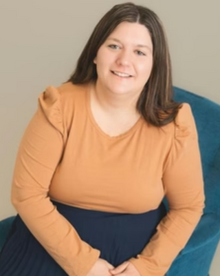 Photo of Shannon Francis, Clinical Social Work/Therapist, LISW
