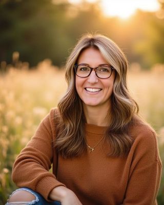 Photo of Christine Grant, Licensed Social Worker, MSW