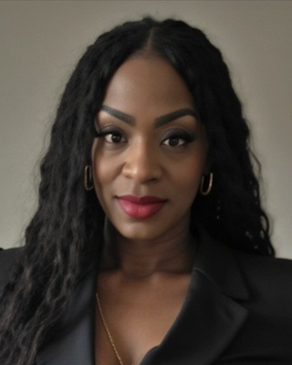 Photo of Monique Latham, Licensed Professional Clinical Counselor, LPCC