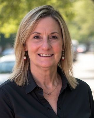 Photo of Leslie Horwitz, Licensed Professional Counselor, LPC, MEd, MBA, EMDR, Trained