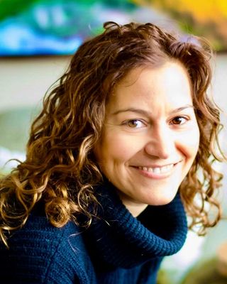 Photo of Lisa Orraca, Marriage & Family Therapist, MA , LMFT