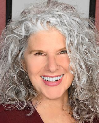 Photo of Shannon Simonelli - NeuroImaginal Institute Dr. Shannon Simonelli, Art Therapist, PhD, ATR