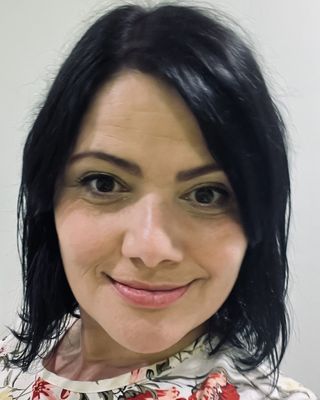 Photo of Lisa Rondeaux Muir, Psychotherapist, MBACP