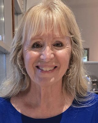 Photo of Sidona Lynch, Counsellor, BA PSY, CBT Sp, EFT Sp, EFTCpls, PalCare