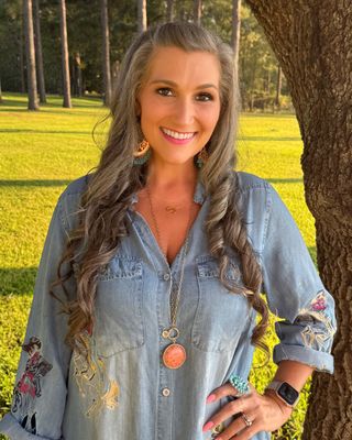 Photo of Gennifer Van Pelt, Licensed Professional Counselor, PhD, LPC