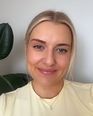 Photo of Kirsty Hannah, Counsellor, MBACP