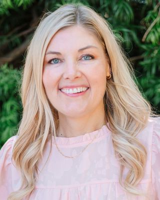 Photo of Rachael Ostrowski, Marriage & Family Therapist, LMFT