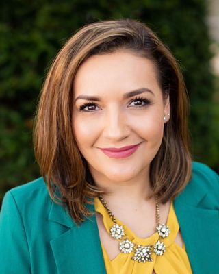 Photo of Lizette Solis, Licensed Professional Counselor, PhD, LCPC
