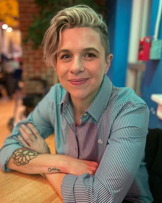 Photo of Monique Guette, Psychiatric Nurse Practitioner, PMHNPBC