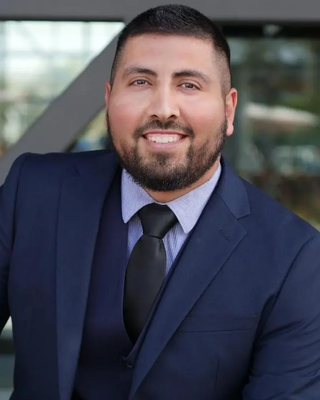 Photo of Roland Gomez, Marriage & Family Therapist in Mountain View, CA