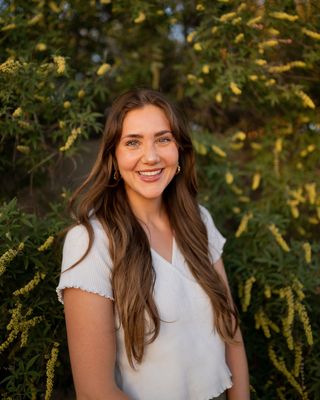 Photo of Nicole Schade, Clinical Social Work/Therapist, LMSW