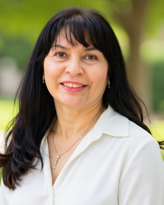 Photo of Rosa Alvayero, Clinical Social Work/Therapist, LCSW-C