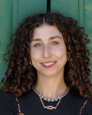 Photo of Elizabeth Moorhatch, Marriage & Family Therapist Associate, MA