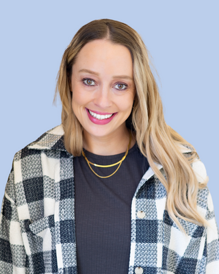 Photo of Alexzandra Hillyer, Psychiatric Nurse Practitioner, APRN