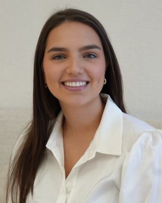 Photo of Kalyna Scherbluk, Registered Psychotherapist (Qualifying), RP (Q)