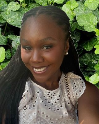 Photo of Victoria Daniels, LMSW